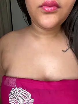 Snapshot of DivyaSharma999 chatting on November 25, 2025, 3:17 am DivyaSharma999 online show from November 25, 2025, 3:17 am