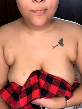 Snapshot of DivyaSharma999 chatting on November 26, 2025, 5:03 pm DivyaSharma999 online show from November 26, 2025, 5:03 pm