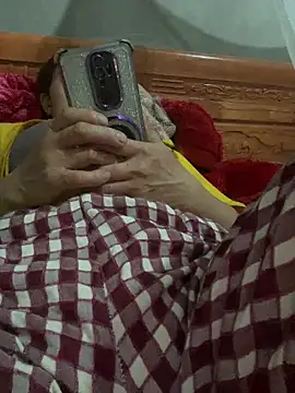 meganmeo online show from March 25, 2026, 3:07 pm