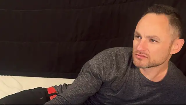 famous1tad online show from April 18, 2026, 1:48 pm