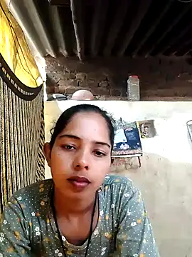 Babita Gori online show from June 10, 2026, 3:39 am