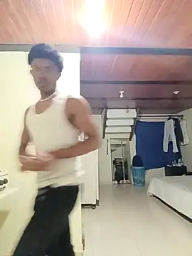 man black hot24 online show from November 26, 2025, 3:07 am