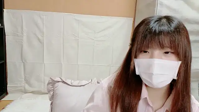  NATSUMI online show from December 22, 2025, 1:08 pm