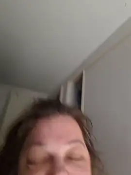 Tasmine online show from December 1, 2025, 1:05 pm