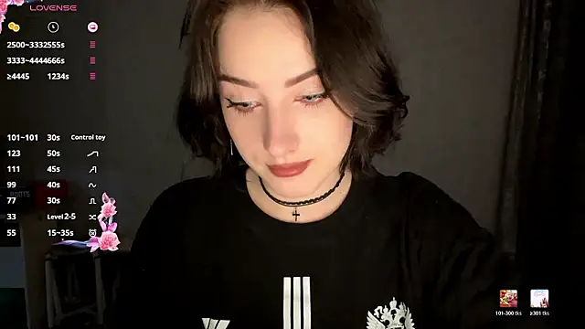 Snapshot of Meowluly chatting on February 17, 2026, 7:27 am Meowluly online show from February 17, 2026, 7:27 am