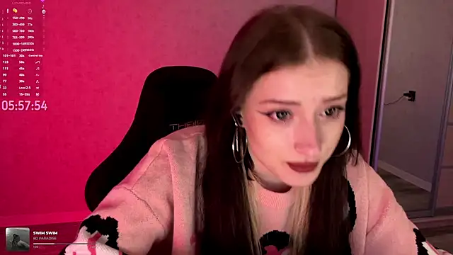 Meowluly online show from April 24, 2026, 12:35 am