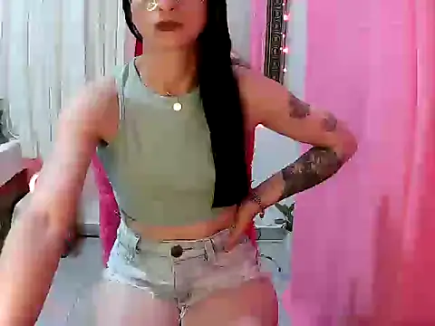 MissDominicc online show from December 14, 2025, 1:22 am