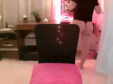 MissDominicc online show from January 12, 2026, 3:01 am