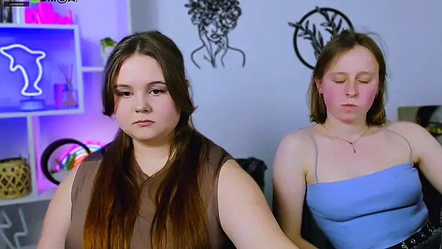 candy flossie1 online show from March 4, 2026, 8:15 pm