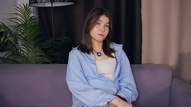 Snapshot of ZulaRattan chatting on November 27, 2025, 5:09 am ZulaRattan online show from November 27, 2025, 5:09 am