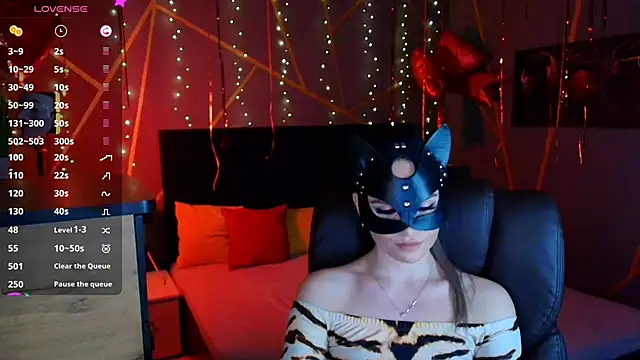  Sweet  Cat  online show from January 19, 2026, 1:26 pm