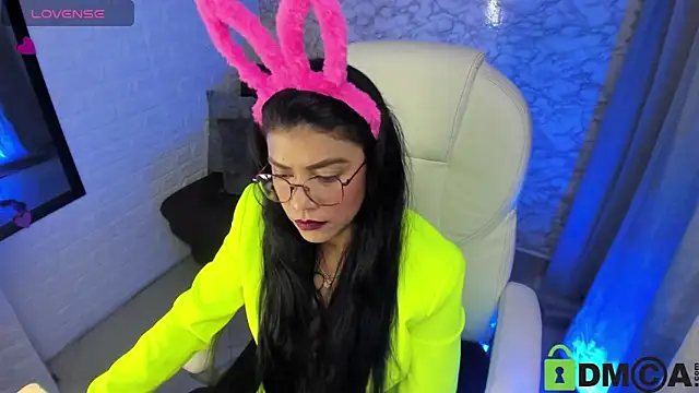 aisha cambell online show from December 2, 2025, 9:54 pm