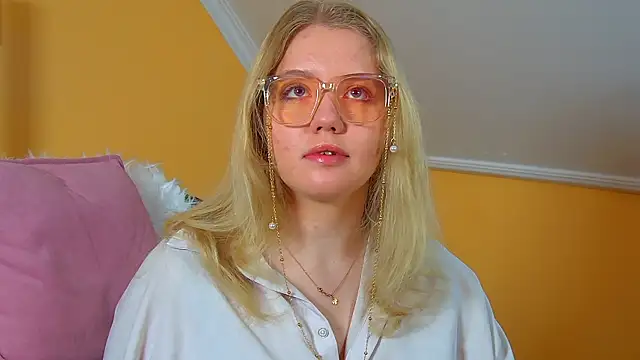 EmilyEvanse online show from February 24, 2026, 6:22 am