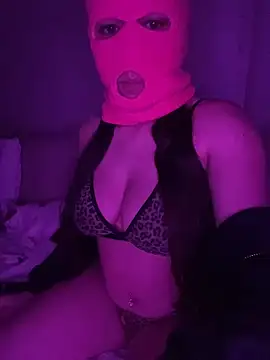 linaatchikita online show from April 5, 2026, 8:39 pm