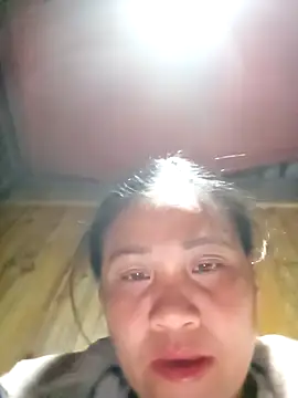 hey-bana online show from December 15, 2025, 1:37 pm