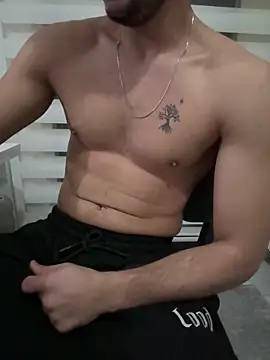 Snapshot of Bigefe chatting on March 1, 2026, 6:43 pm Bigefe online show from March 1, 2026, 6:43 pm