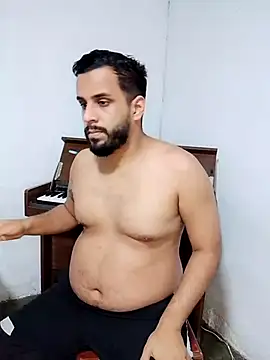 the pink girl online show from November 29, 2025, 4:48 am