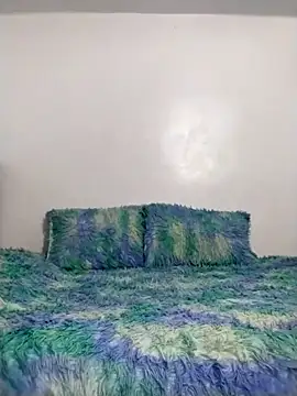 Snapshot of NiinaHans chatting on November 28, 2025, 11:02 am NiinaHans online show from November 28, 2025, 11:02 am