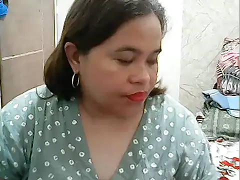 cutechubby online show from December 14, 2025, 12:27 am