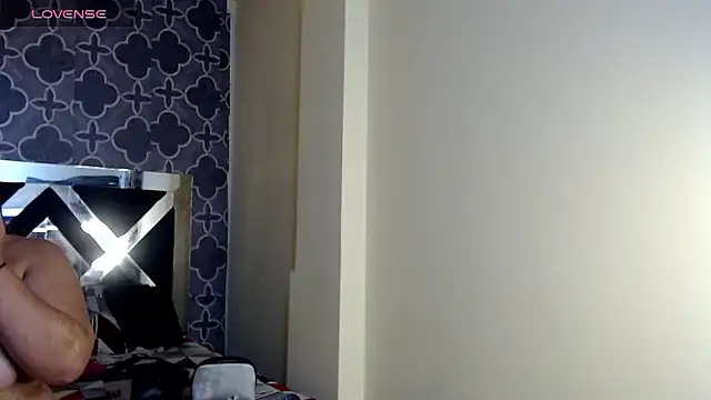 AdeleCruzz online show from January 12, 2026, 10:48 pm