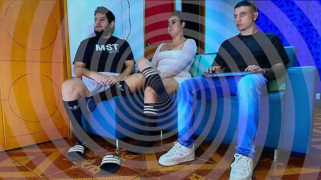 Alphacashmaster777 online show from November 29, 2025, 7:11 am