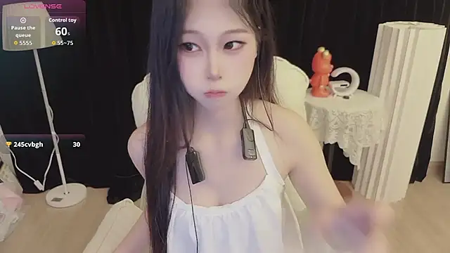 -Annababy online show from June 9, 2026, 3:23 pm