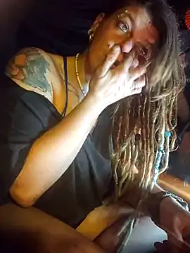 Horny hippie online show from March 2, 2025, 12:31 am