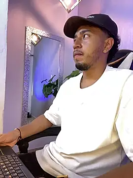 Brand Collins online show from April 12, 2026, 1:38 pm