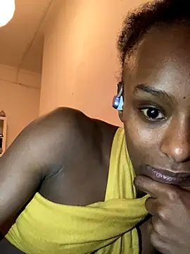    Hannah    online show from November 29, 2025, 5:43 am