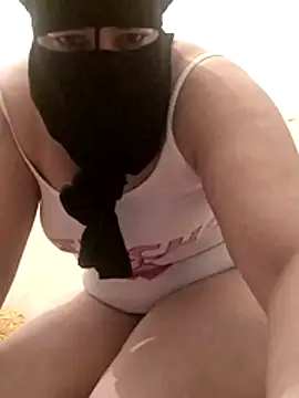 Snapshot of JinanXXX chatting on November 25, 2025, 9:04 pm JinanXXX online show from November 25, 2025, 9:04 pm