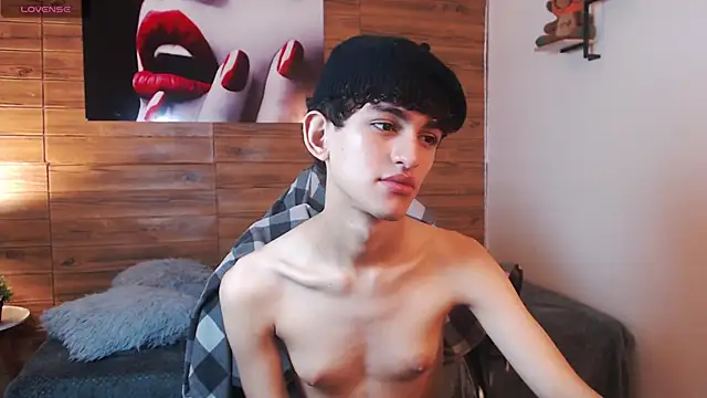 Michaelkoiv online show from April 18, 2026, 11:47 am