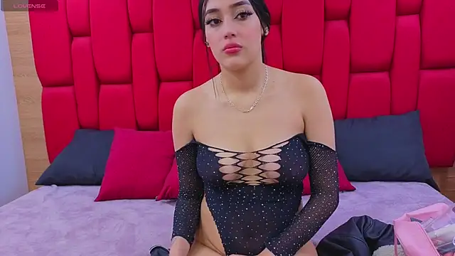 Venus Horney online show from December 3, 2025, 2:37 pm