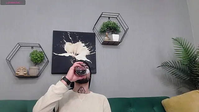 KaneHunter online show from April 8, 2026, 5:57 pm