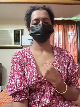 Snapshot of TeddyLover5 chatting on February 7, 2026, 9:13 am TeddyLover5 online show from February 7, 2026, 9:13 am