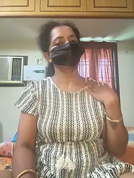 TeddyLover5 online show from March 12, 2026, 6:19 am