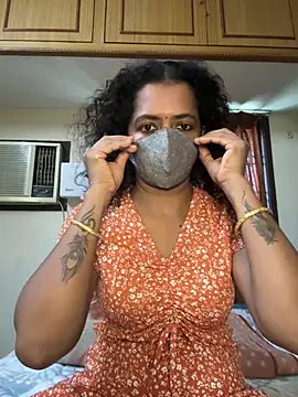 TeddyLover5 online show from April 8, 2026, 6:24 am