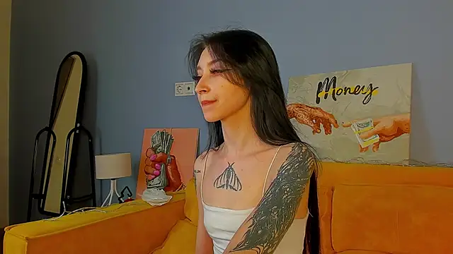 Ellen Hops online show from December 4, 2025, 9:07 am