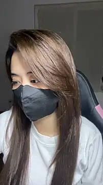 Lunamoon68 online show from April 7, 2026, 7:03 pm