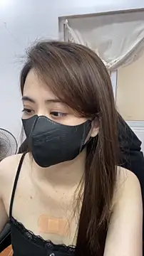 Lunamoon68 online show from April 12, 2026, 5:45 am