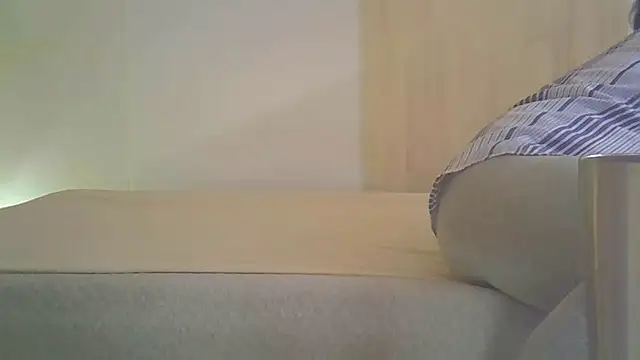 Snapshot of kyono-iyashi chatting on May 9, 2026, 2:44 pm kyono-iyashi online show from May 9, 2026, 2:44 pm
