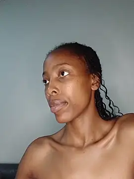 MsParisSmith online show from March 6, 2026, 9:00 pm