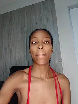 MsParisSmith online show from April 18, 2026, 12:47 am