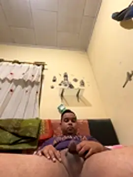 aril200117 online show from December 1, 2025, 6:13 pm