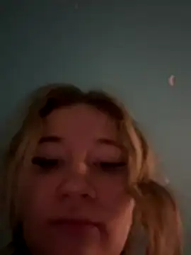 mellixxa online show from December 23, 2025, 9:51 am