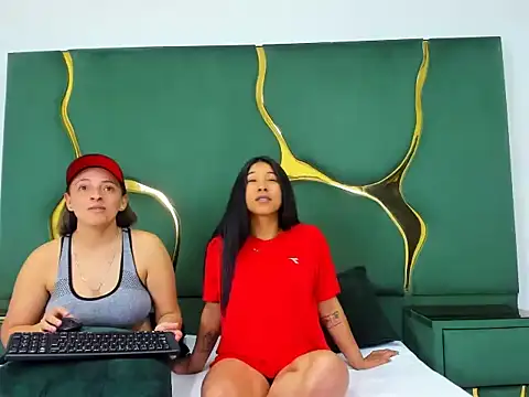 Alyssa Noah online show from November 29, 2025, 5:54 am