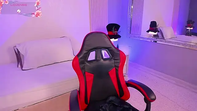 ElizabethBardi online show from December 22, 2025, 2:36 pm