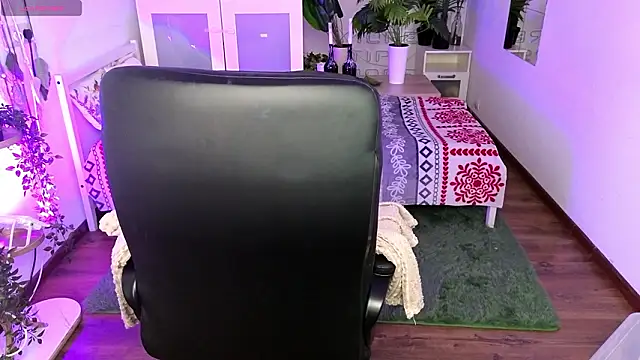 Snapshot of Helga_vibe chatting on February 13, 2026, 4:52 am Helga vibe online show from February 13, 2026, 4:52 am