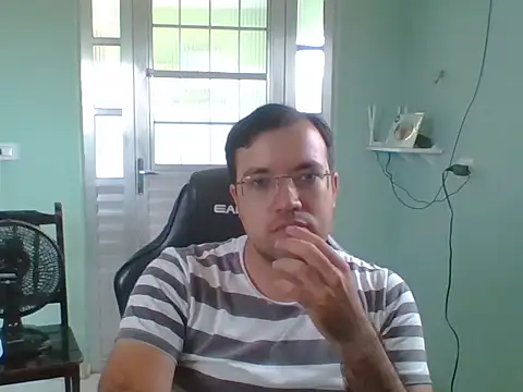 Silvakkfitk online show from November 30, 2025, 1:37 pm