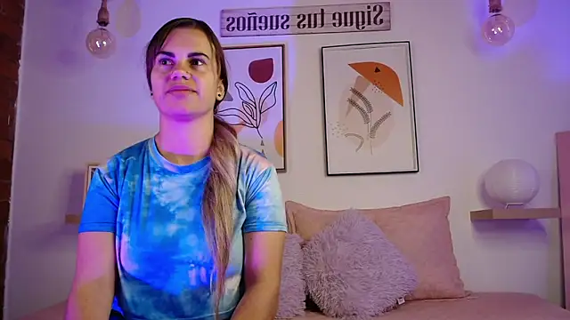 yeimi eclipse online show from November 27, 2025, 4:14 am