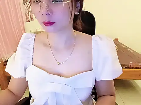 Snapshot of BabyDoll1999 chatting on June 5, 2026, 12:22 pm BabyDoll1999 online show from June 5, 2026, 12:22 pm